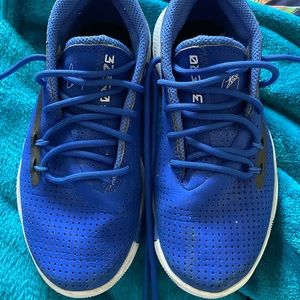 Kids Steph Curry sneakers